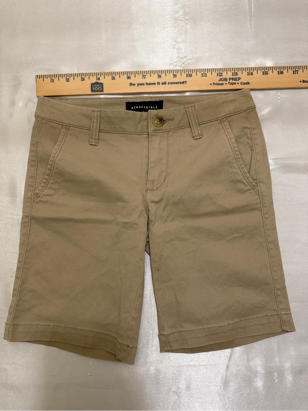 Aeropostale Women’s Khaki Pocketed Mid Rise 9" Bermuda Shorts